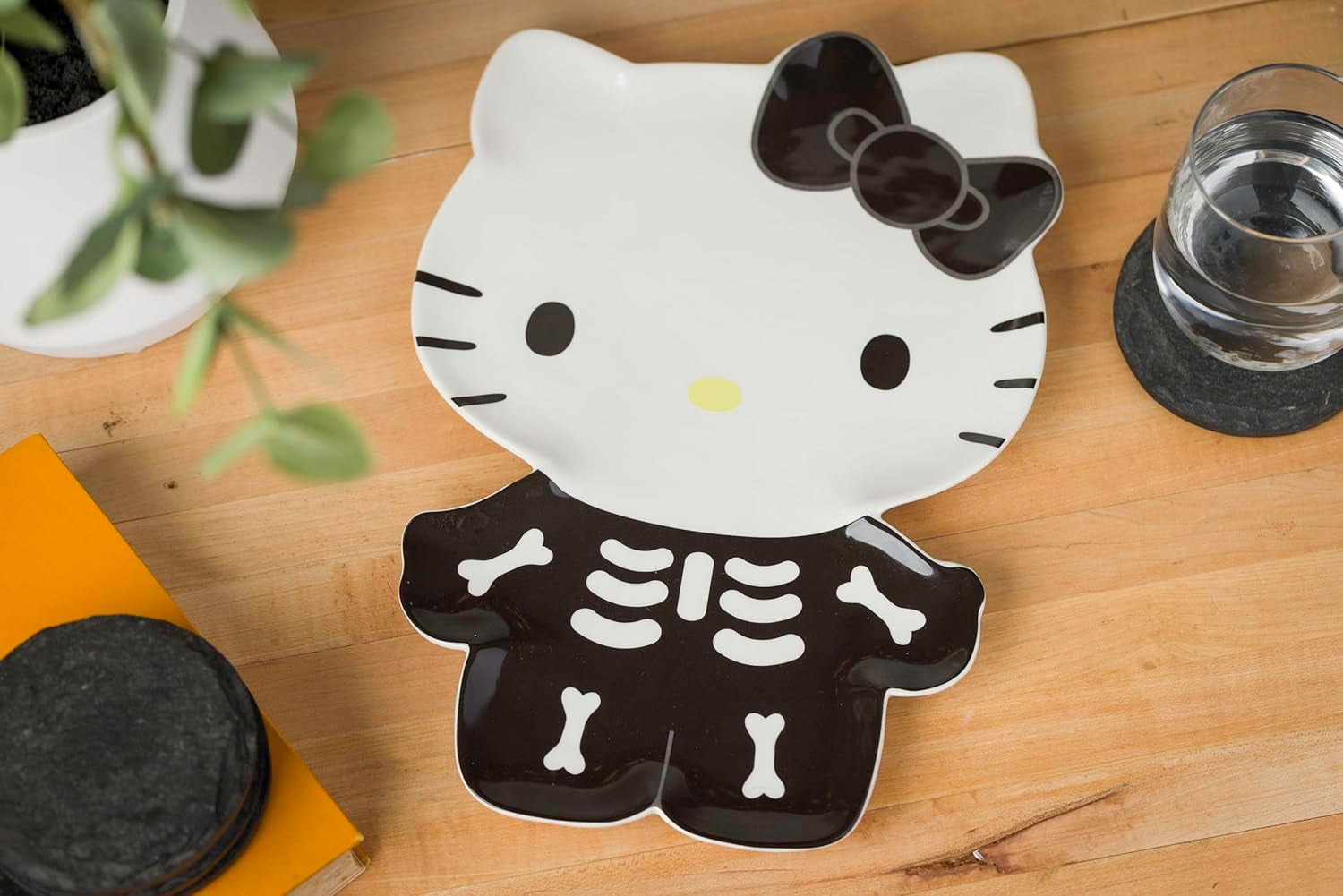 Sanrio Hello Kitty Halloween Spooky Skeleton Costume Ceramic Decorative Plate
